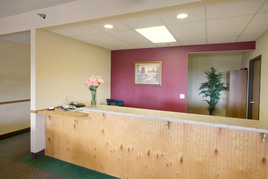 Americas Best Value Inn - Gaylord Inreriör bild