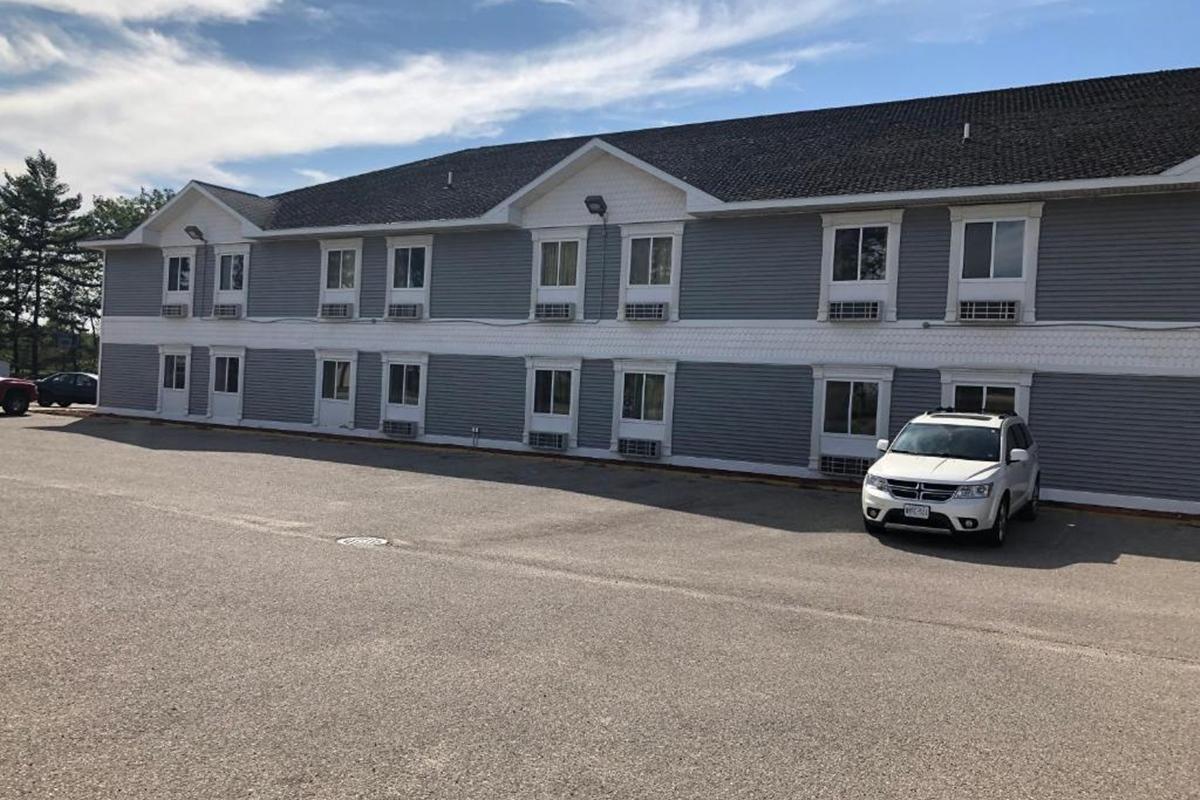 Americas Best Value Inn - Gaylord Exteriör bild