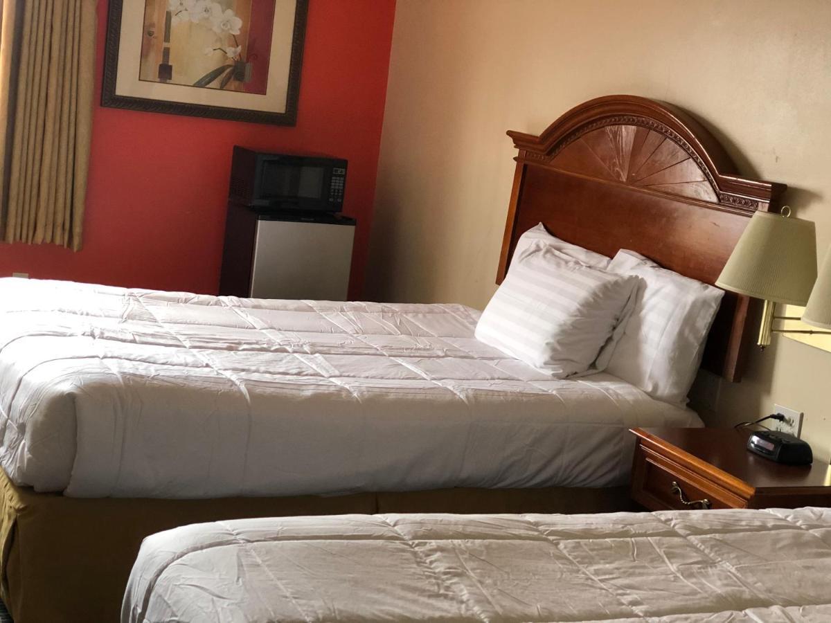 Americas Best Value Inn - Gaylord Exteriör bild